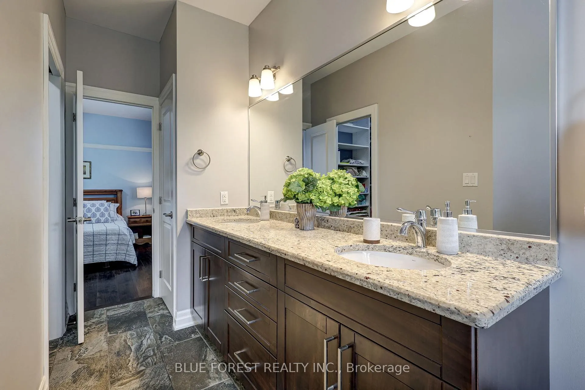 Photo 16 of Unit 81, 9 Dausett Drive, Middlesex Centre, Kilworth — HOMEH