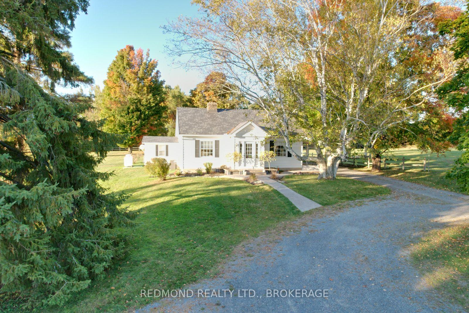 Photo 2 of 4662 County 2 Road W, Gananoque — HOMEH