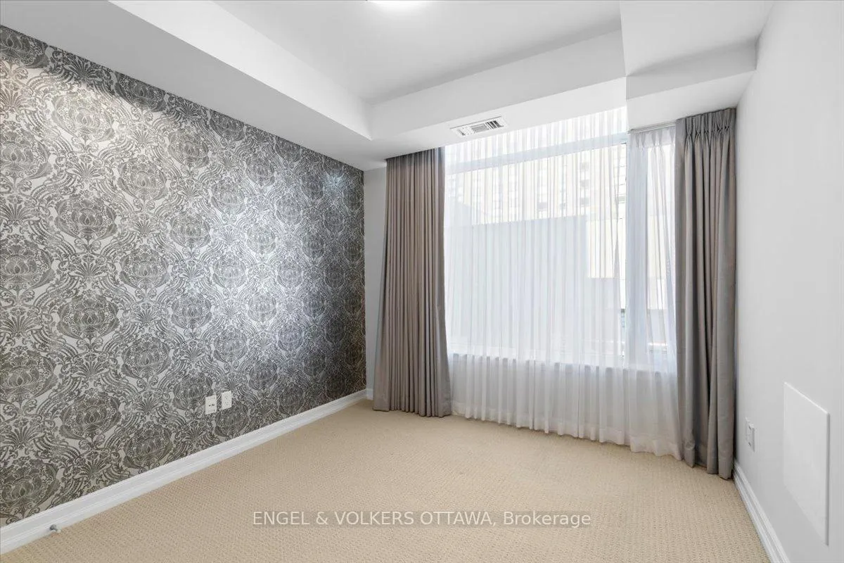 Photo 13 of Unit 213, 238 Besserer Street, Ottawa, Sandy Hill — HOMEH