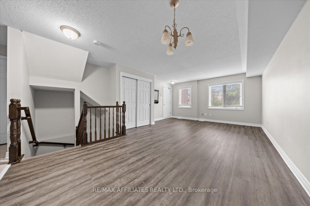 Photo 9 of Unit A, 289 Titanium Private, Ottawa, Convent Glen North — HOMEH