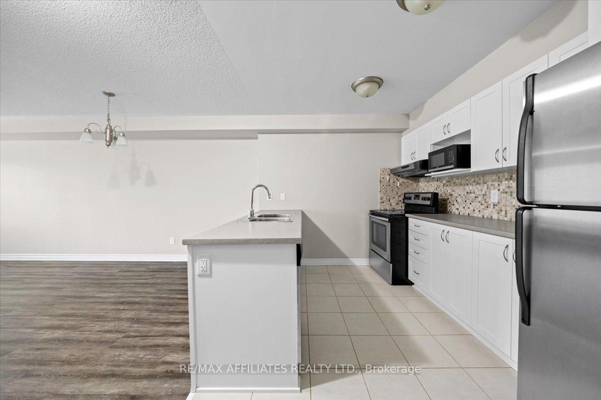 Photo 12 of Unit A, 289 Titanium Private, Ottawa, Convent Glen North — HOMEH