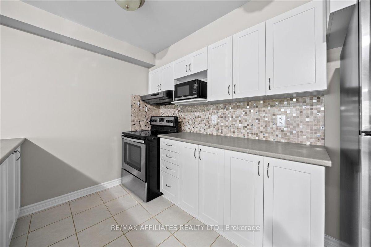 Photo 13 of Unit A, 289 Titanium Private, Ottawa, Convent Glen North — HOMEH