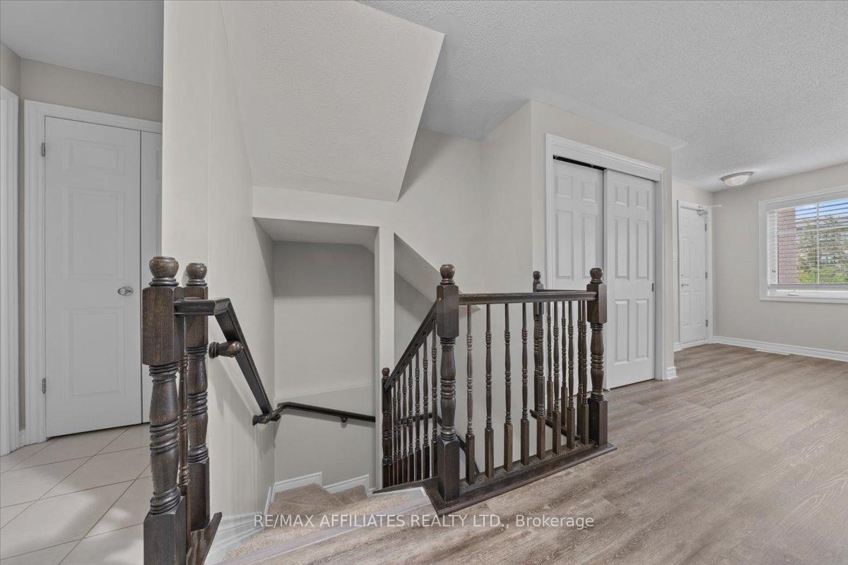 Photo 16 of Unit A, 289 Titanium Private, Ottawa, Convent Glen North — HOMEH