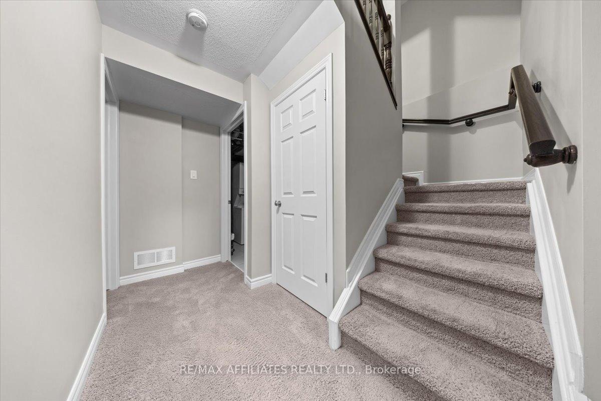Photo 23 of Unit A, 289 Titanium Private, Ottawa, Convent Glen North — HOMEH