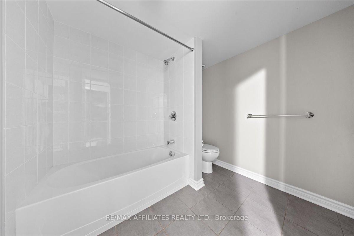 Photo 25 of Unit A, 289 Titanium Private, Ottawa, Convent Glen North — HOMEH