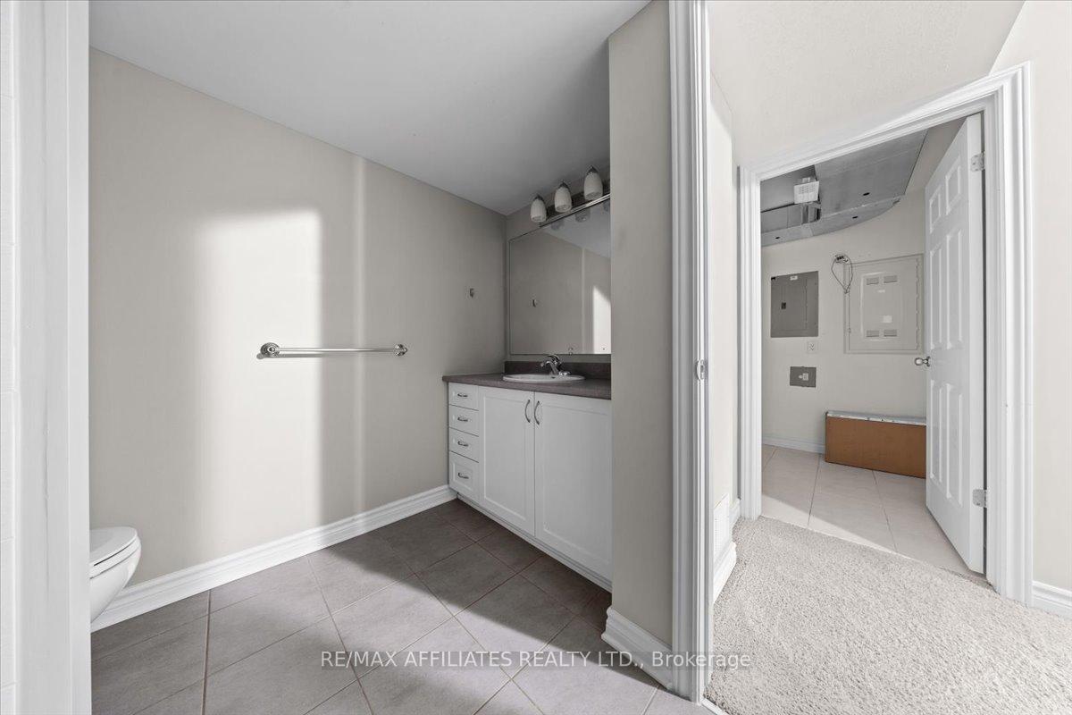 Photo 26 of Unit A, 289 Titanium Private, Ottawa, Convent Glen North — HOMEH