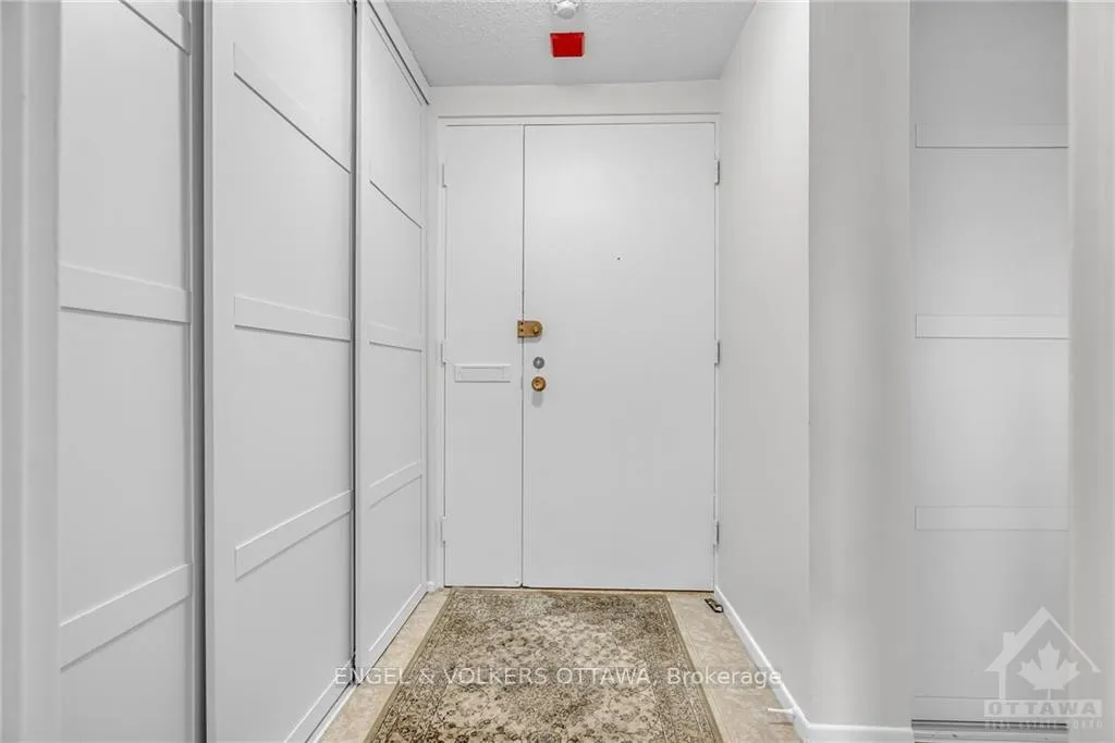 Photo 2 of Unit 1007, 1356 Meadowlands Drive E, Ottawa, Borden Farm/Stewart Farm/Carleton Heights/Parkwood Hills — HOMEH