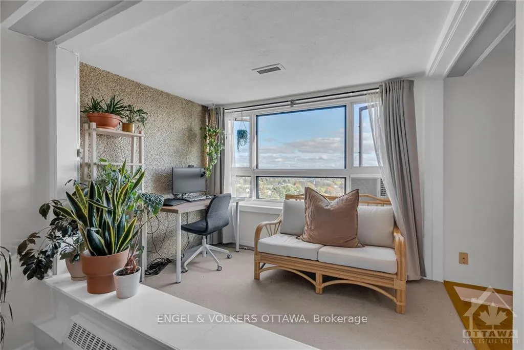 Photo 6 of Unit 1007, 1356 Meadowlands Drive E, Ottawa, Borden Farm/Stewart Farm/Carleton Heights/Parkwood Hills — HOMEH