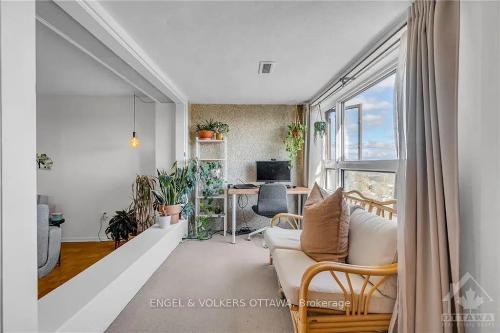 Photo 7 of Unit 1007, 1356 Meadowlands Drive E, Ottawa, Borden Farm/Stewart Farm/Carleton Heights/Parkwood Hills — HOMEH