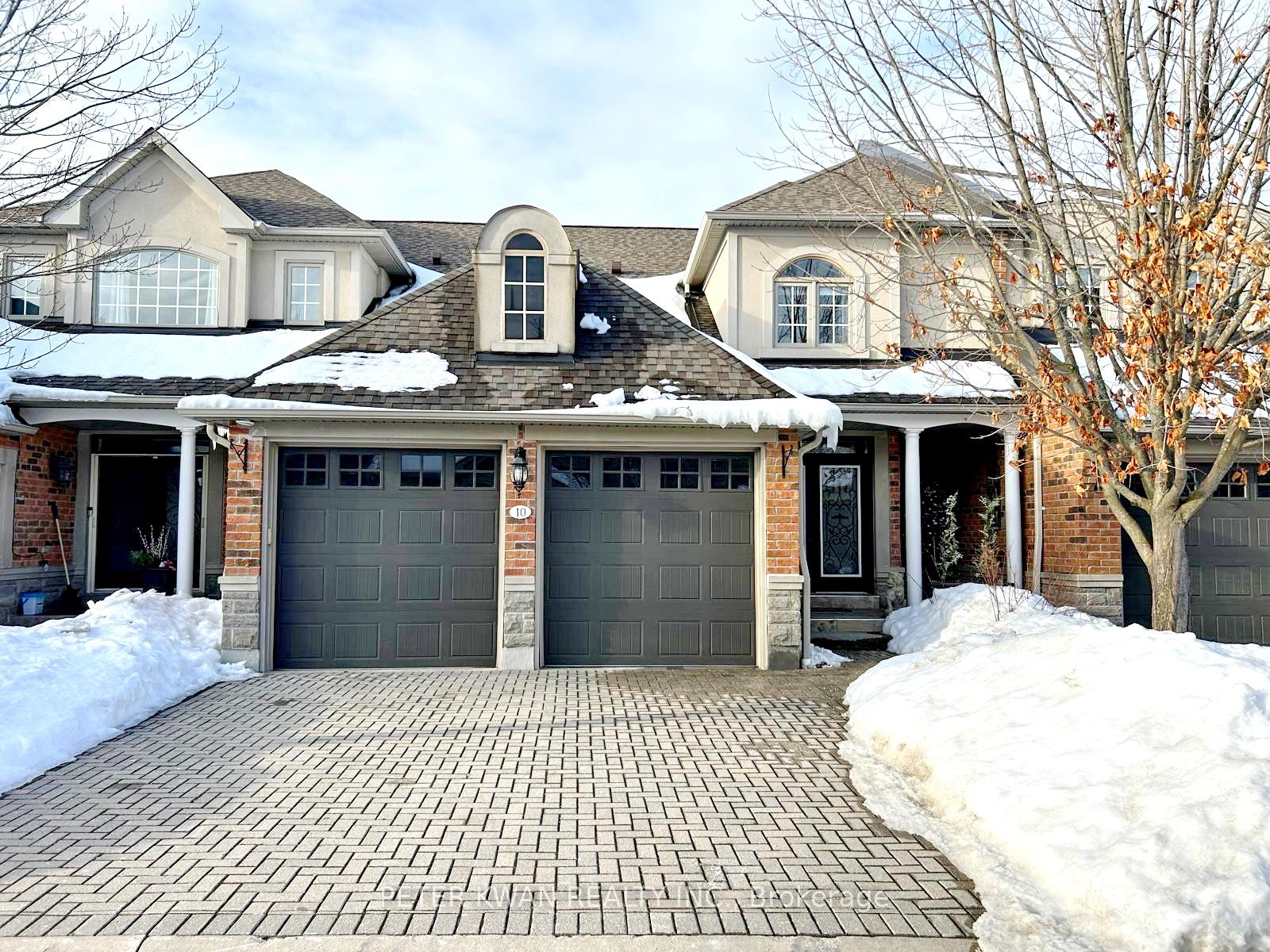 Photo 1 of Unit 34, 10 Wilton Trail, Aurora, Aurora Estates — HOMEH