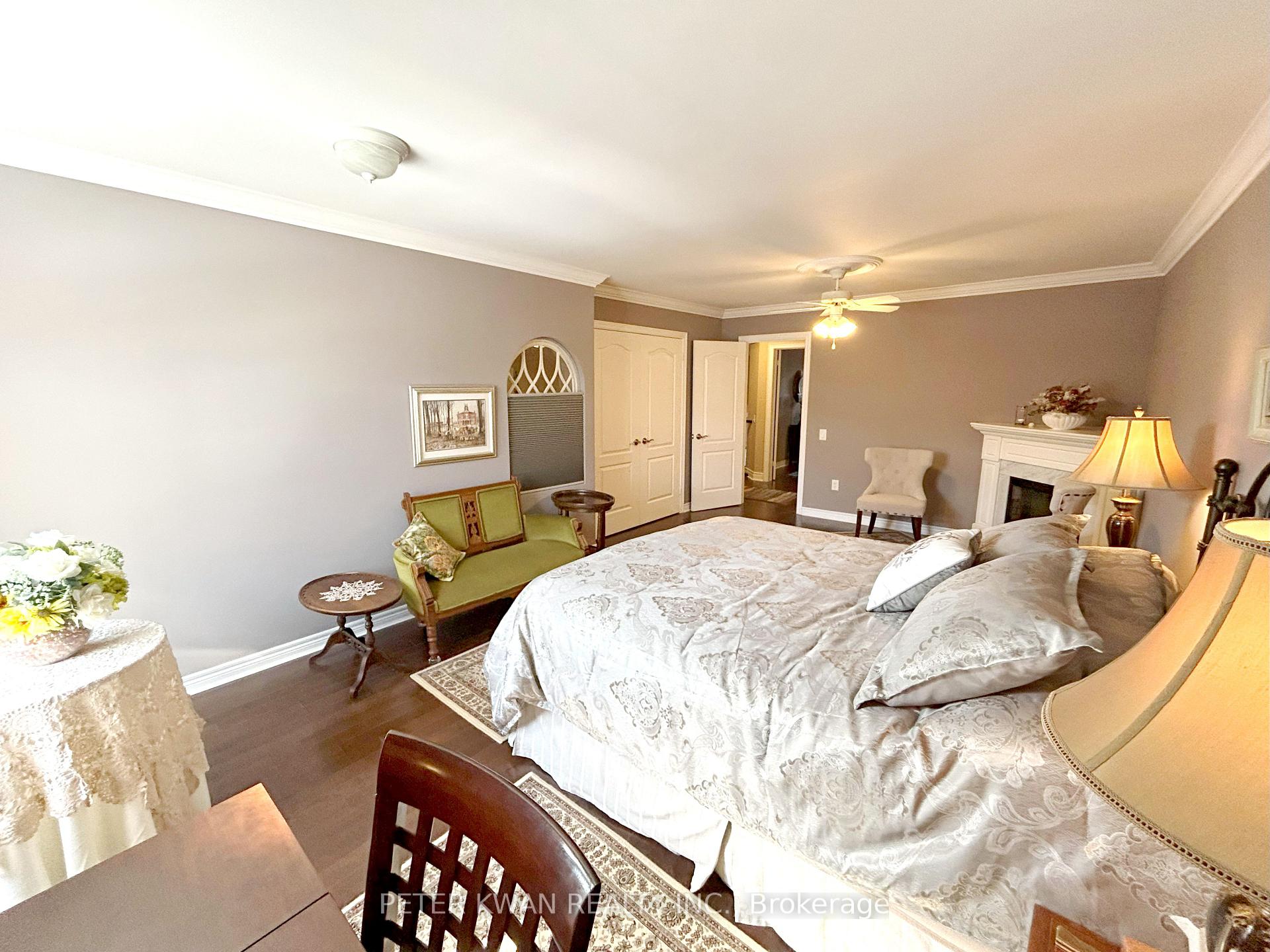 Photo 19 of Unit 34, 10 Wilton Trail, Aurora, Aurora Estates — HOMEH