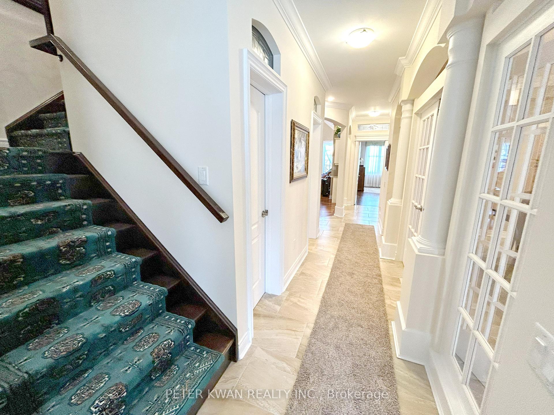 Photo 24 of Unit 34, 10 Wilton Trail, Aurora, Aurora Estates — HOMEH