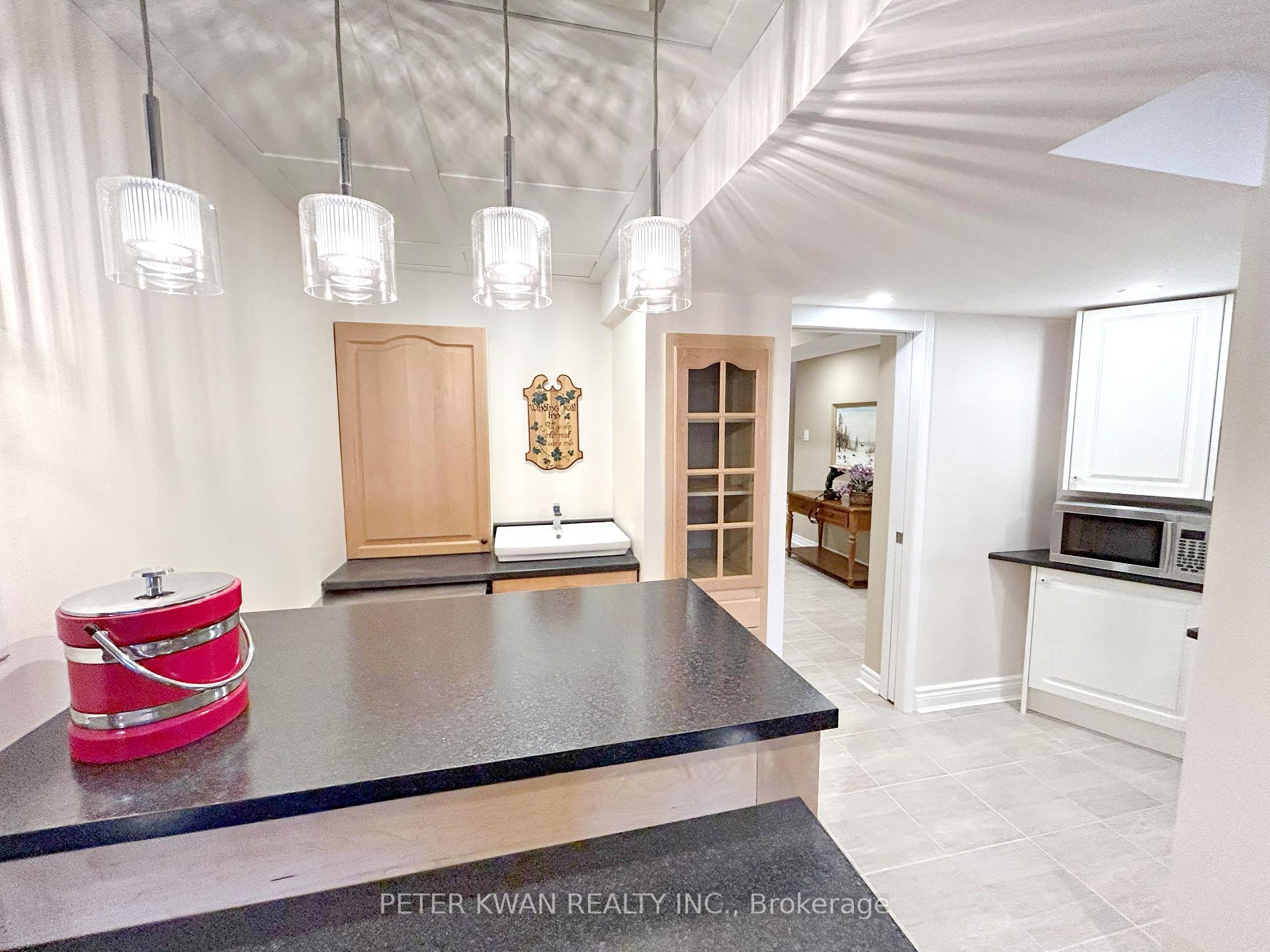 Photo 26 of Unit 34, 10 Wilton Trail, Aurora, Aurora Estates — HOMEH