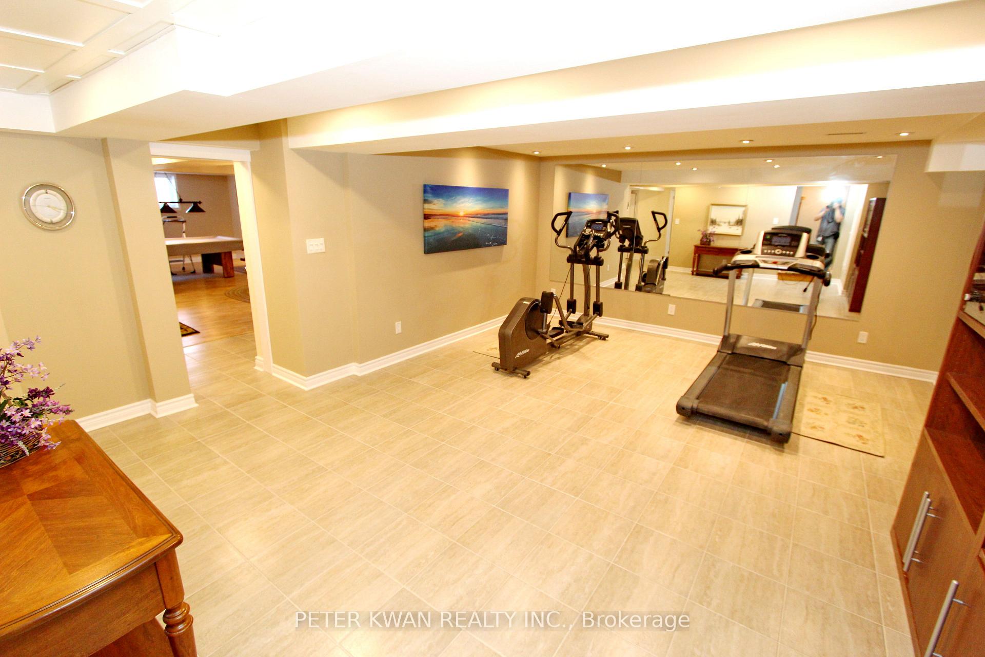 Photo 27 of Unit 34, 10 Wilton Trail, Aurora, Aurora Estates — HOMEH