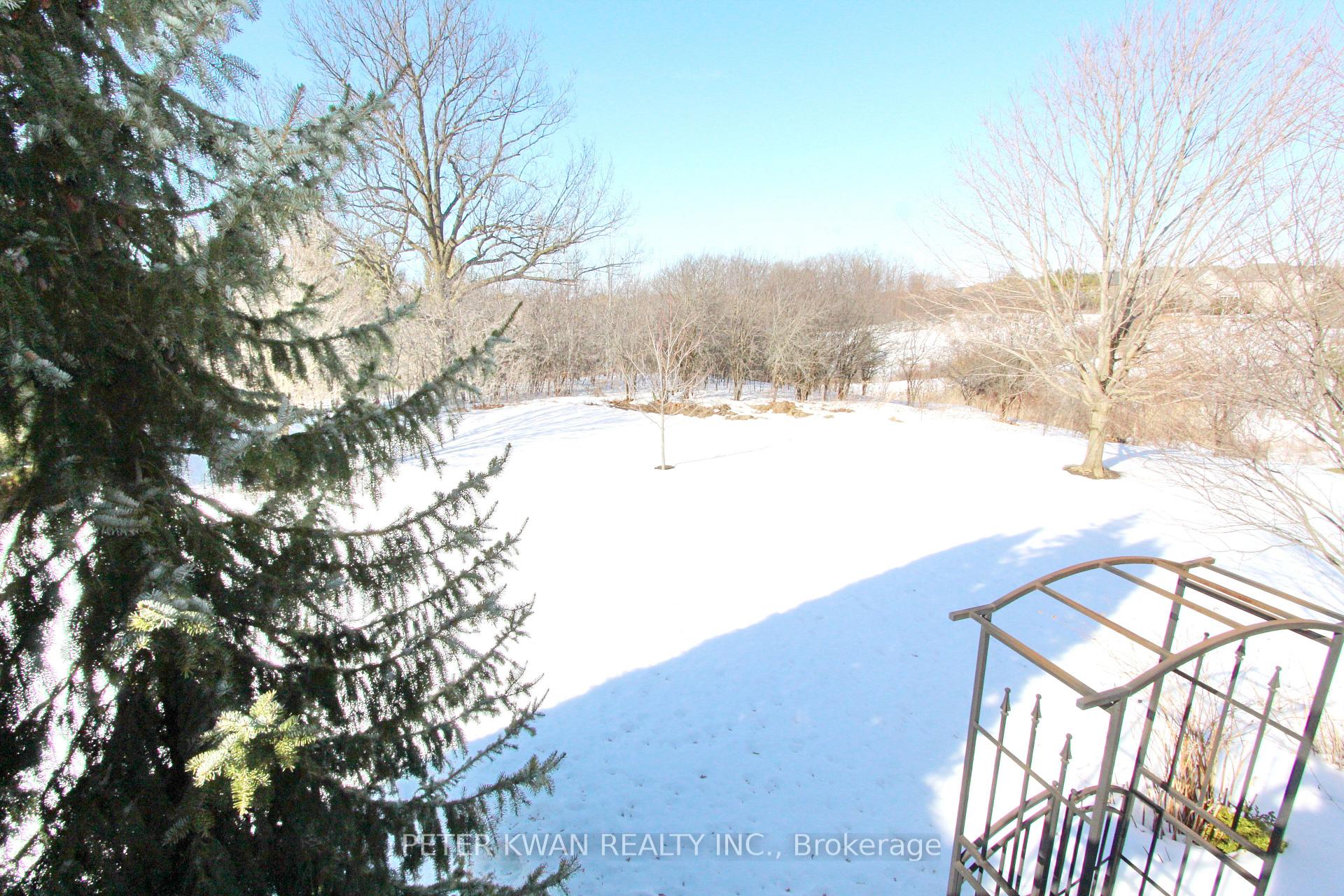 Photo 43 of Unit 34, 10 Wilton Trail, Aurora, Aurora Estates — HOMEH