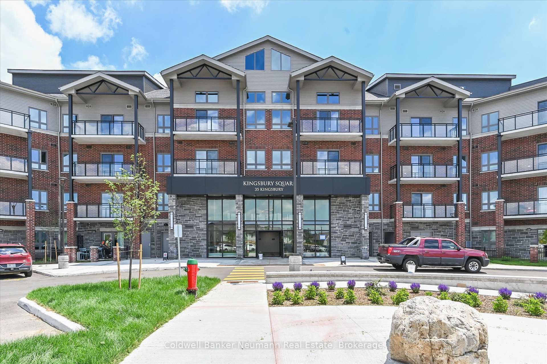 Photo 1 of Unit 120, 35 Kingsbury Square, Guelph, Pineridge/Westminster Woods — HOMEH