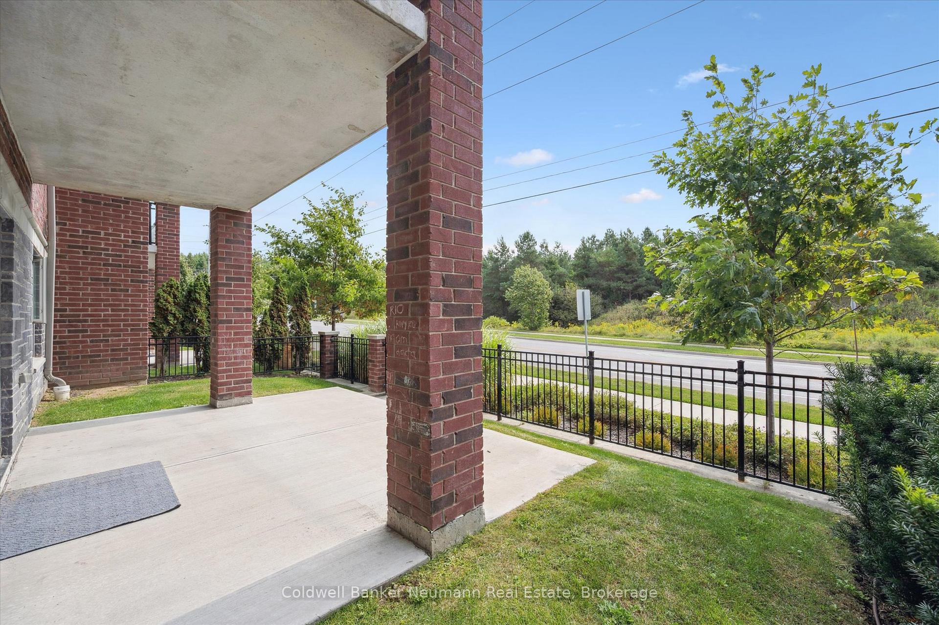 Photo 31 of Unit 120, 35 Kingsbury Square, Guelph, Pineridge/Westminster Woods — HOMEH