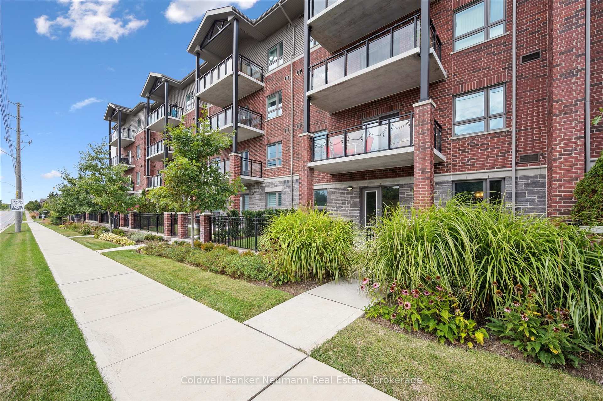 Photo 34 of Unit 120, 35 Kingsbury Square, Guelph, Pineridge/Westminster Woods — HOMEH