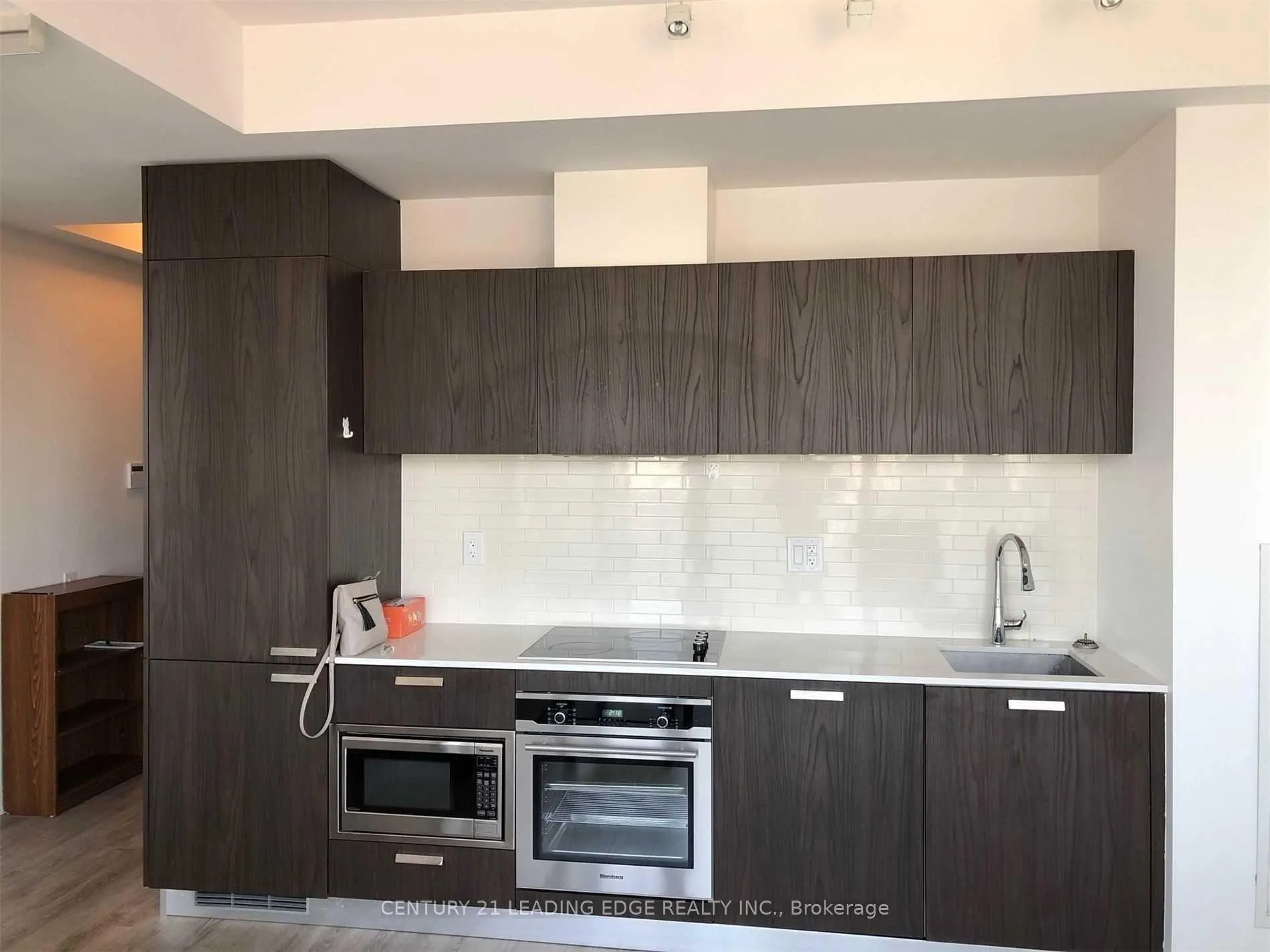 Photo 6 of Unit 2401, 50 Charles Street E, Toronto, Church-Yonge Corridor — HOMEH