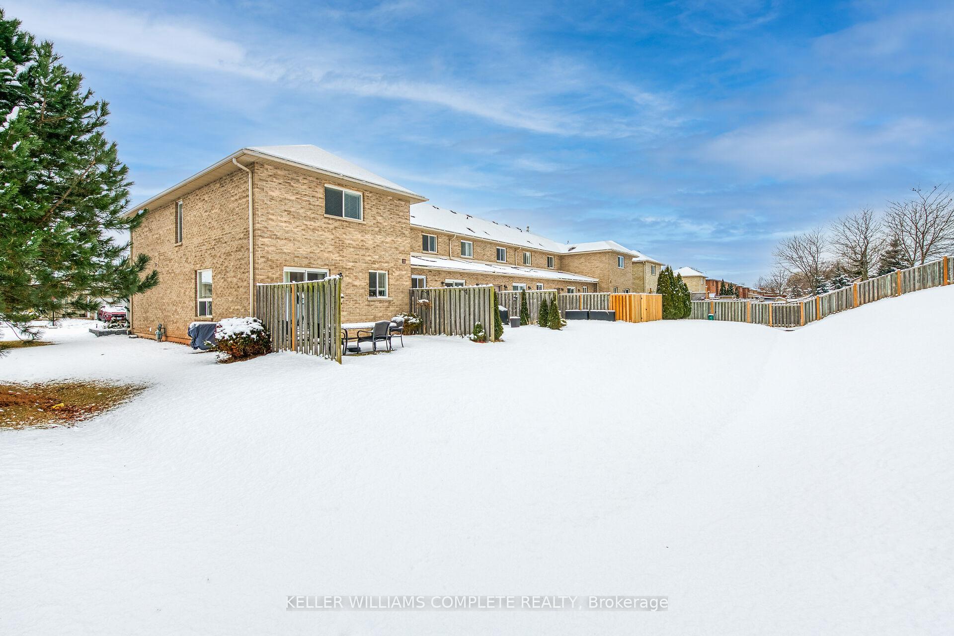 Photo 38 of Unit 30, 24 Kenyon Crescent, Grimsby, Grimsby East — HOMEH