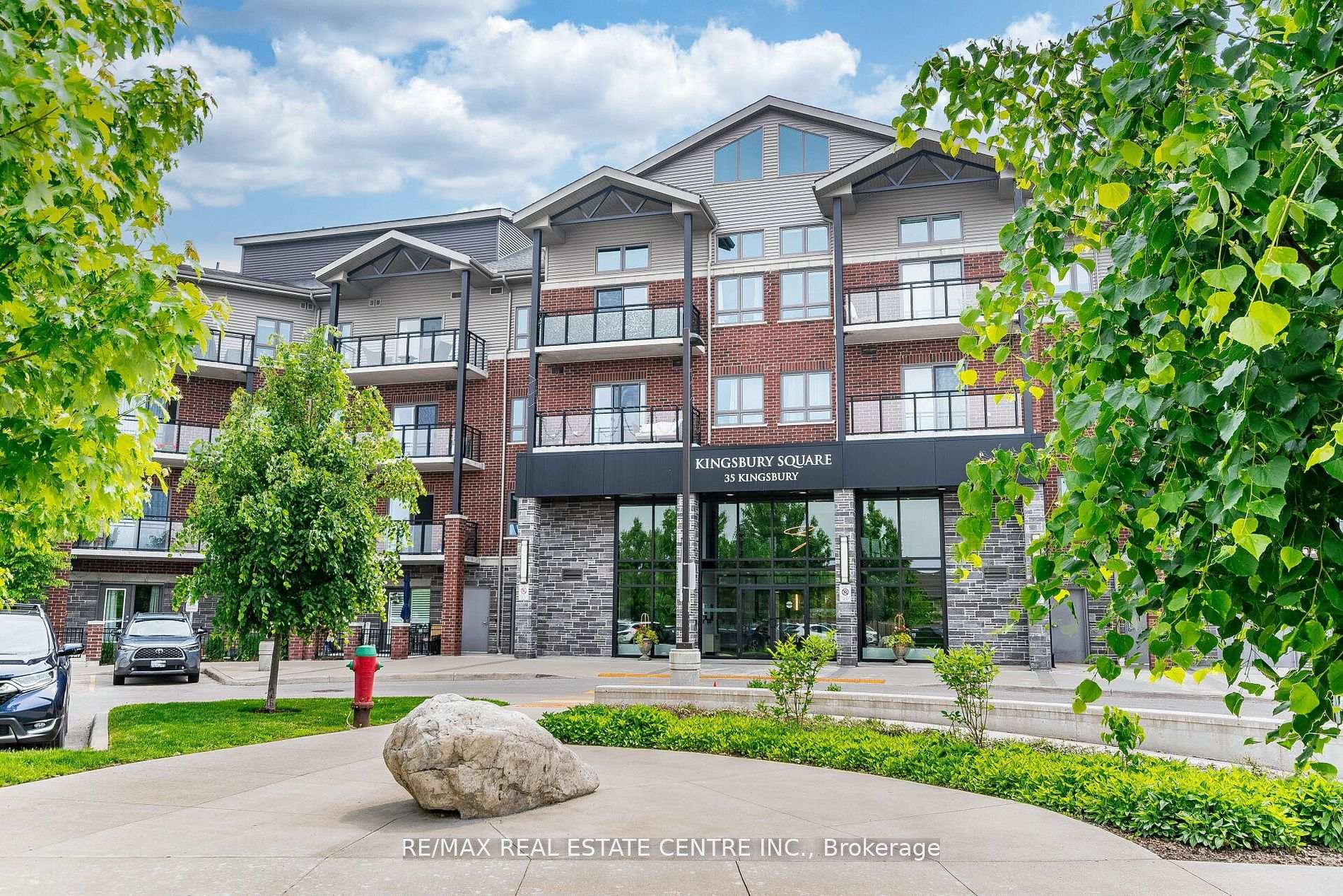 Photo 3 of Unit 419, 35 Kingsbury Square, Guelph, Pineridge/Westminster Woods — HOMEH