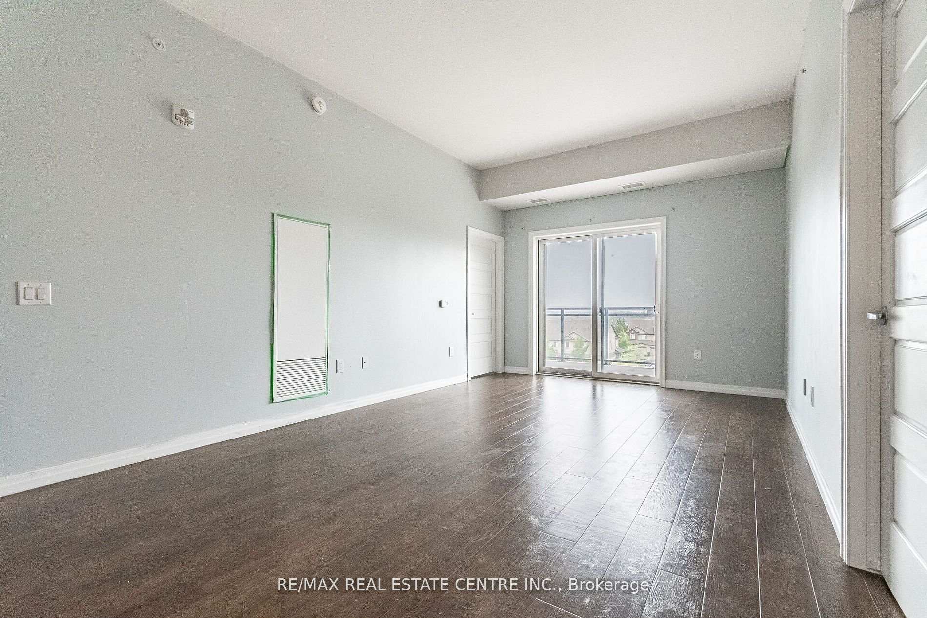 Photo 11 of Unit 419, 35 Kingsbury Square, Guelph, Pineridge/Westminster Woods — HOMEH