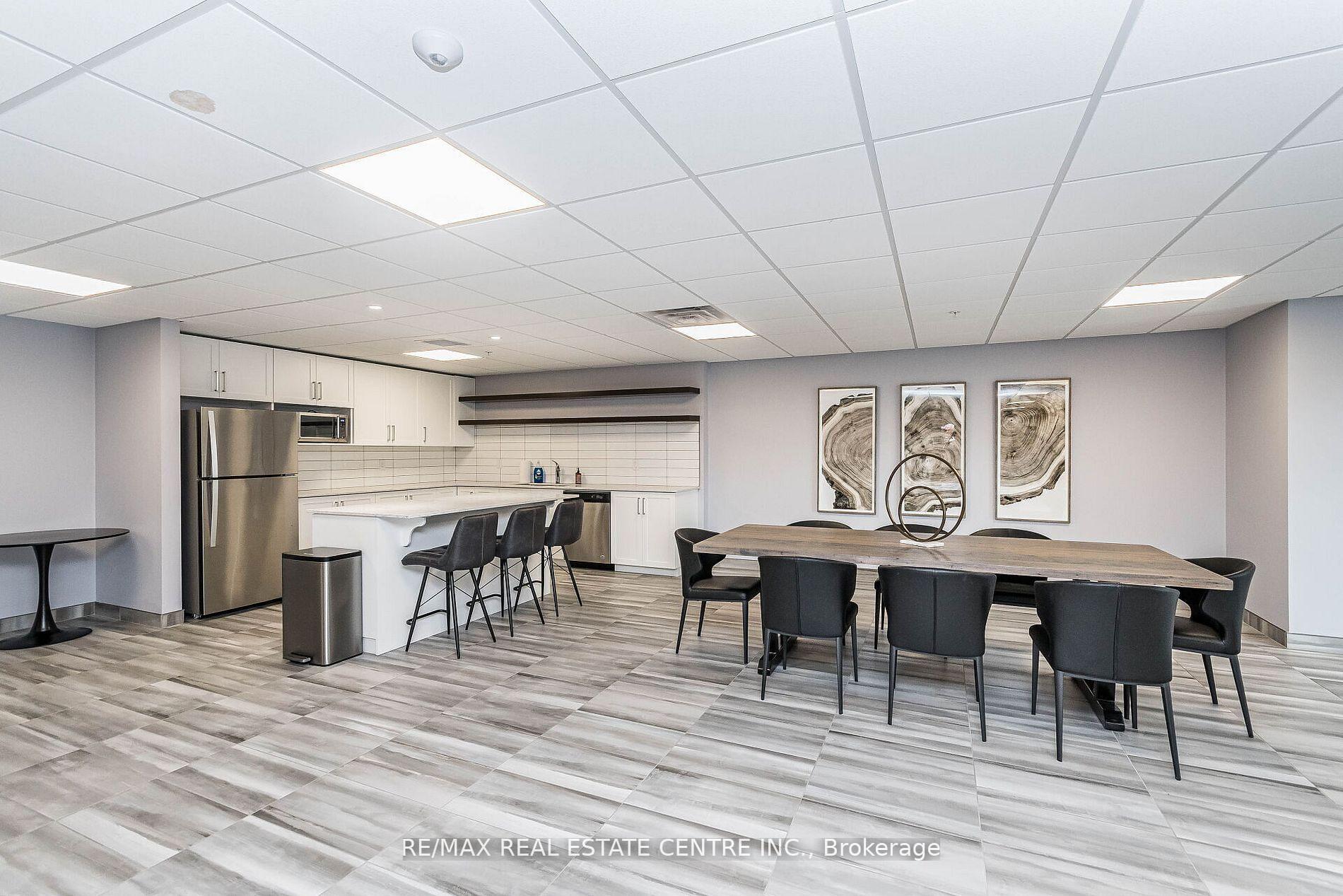 Photo 30 of Unit 419, 35 Kingsbury Square, Guelph, Pineridge/Westminster Woods — HOMEH