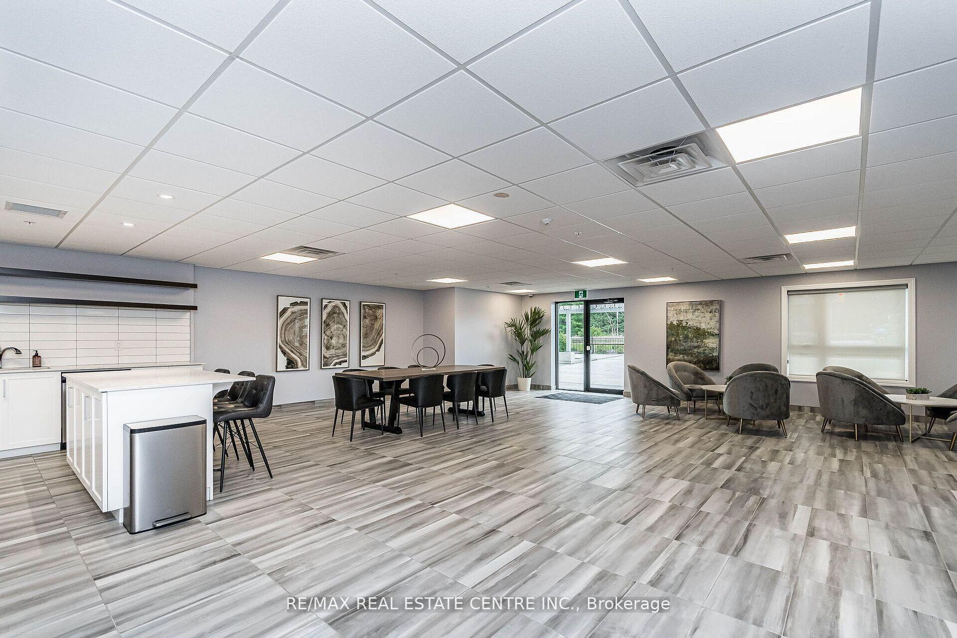 Photo 32 of Unit 419, 35 Kingsbury Square, Guelph, Pineridge/Westminster Woods — HOMEH