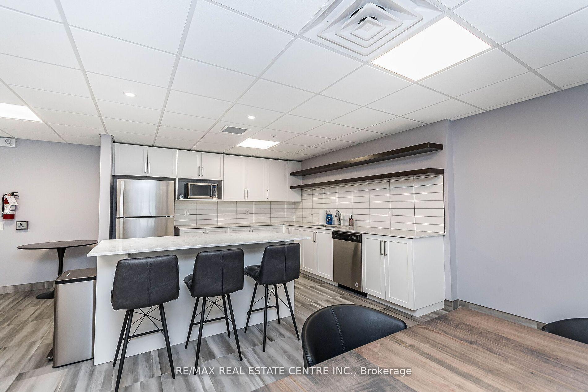 Photo 34 of Unit 419, 35 Kingsbury Square, Guelph, Pineridge/Westminster Woods — HOMEH