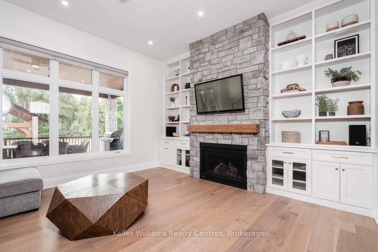 Photo 9 of 231 Devinwood Avenue, Brockton — HOMEH
