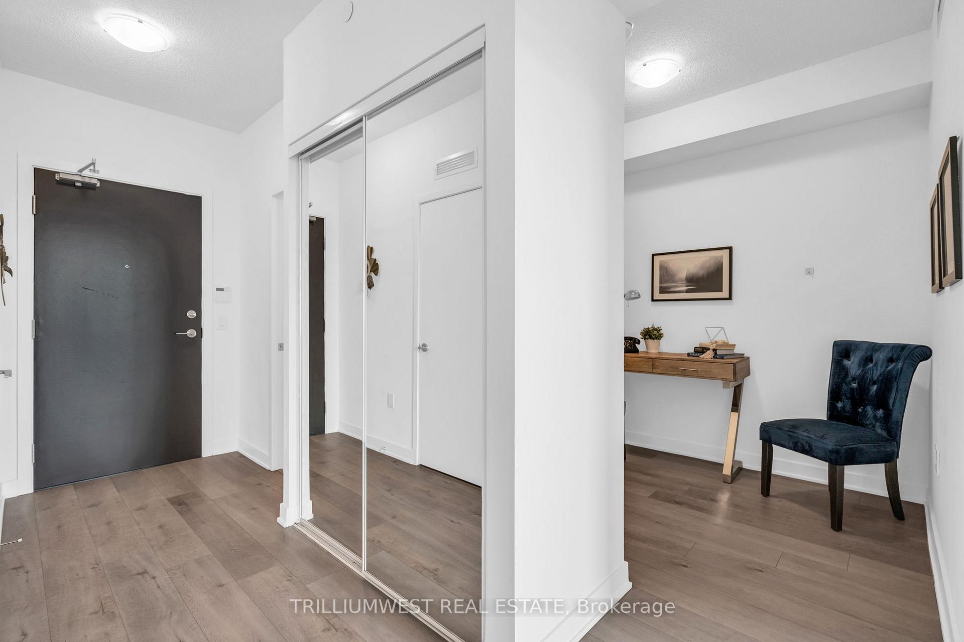 Photo 15 of Unit 721, 60 Honeycrisp Crescent, Vaughan, Vaughan Corporate Centre — HOMEH