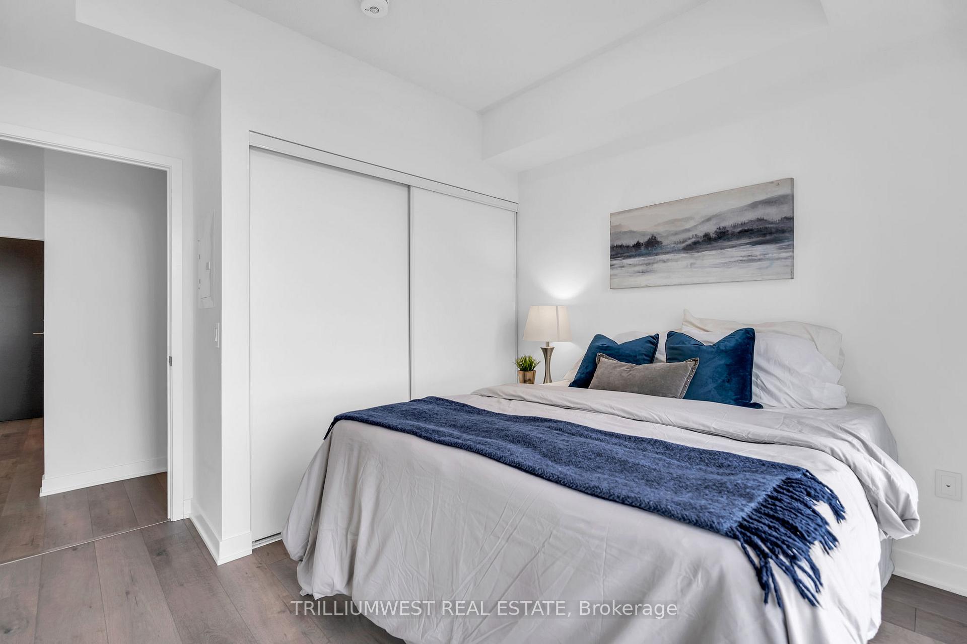 Photo 31 of Unit 721, 60 Honeycrisp Crescent, Vaughan, Vaughan Corporate Centre — HOMEH