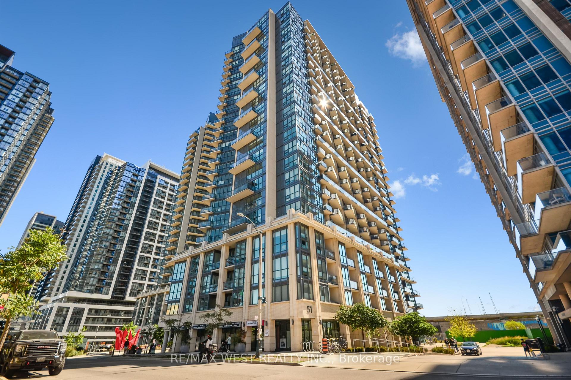 Front of Unit 607, 51 East Liberty Street