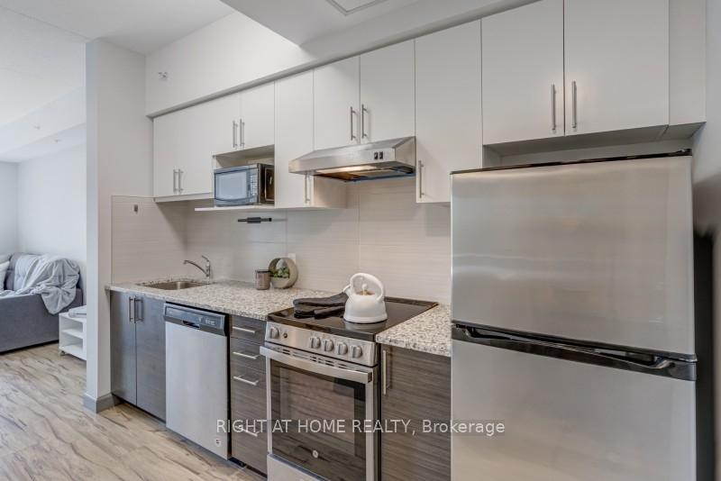 Photo 10 of Unit 520, 77 Leland Street, Hamilton, Ainslie Wood — HOMEH