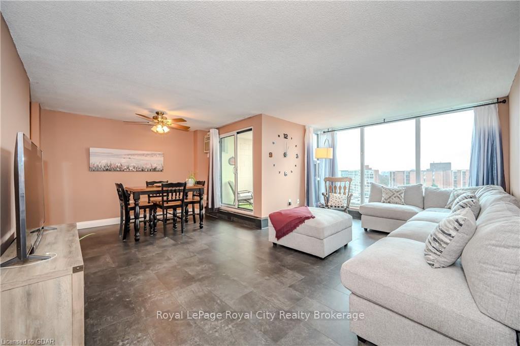 Photo 5 of Unit 816, 19 Woodlawn Road E, Guelph, Riverside Park — HOMEH