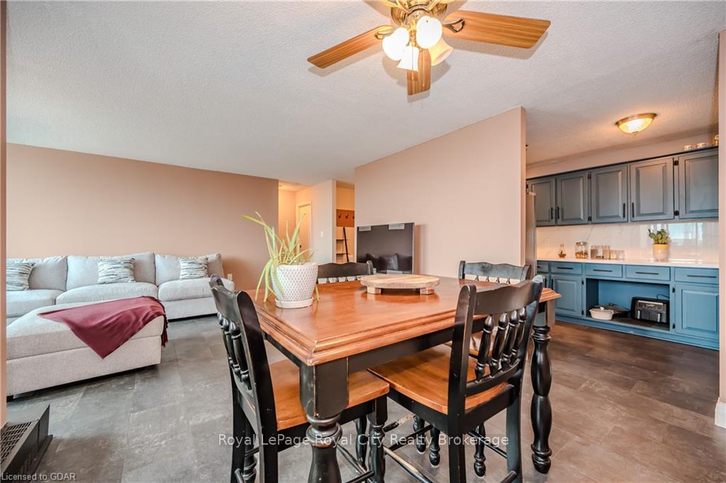 Photo 10 of Unit 816, 19 Woodlawn Road E, Guelph, Riverside Park — HOMEH