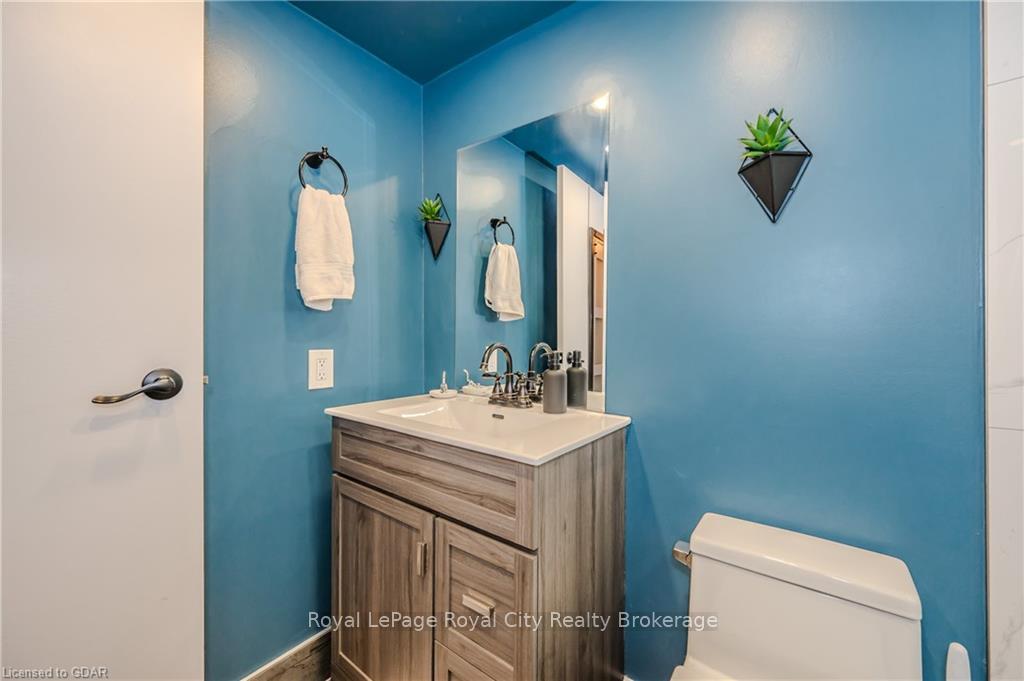 Photo 20 of Unit 816, 19 Woodlawn Road E, Guelph, Riverside Park — HOMEH
