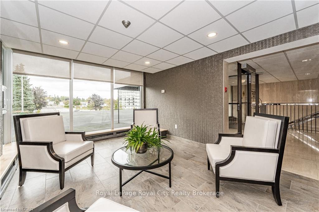 Photo 39 of Unit 816, 19 Woodlawn Road E, Guelph, Riverside Park — HOMEH