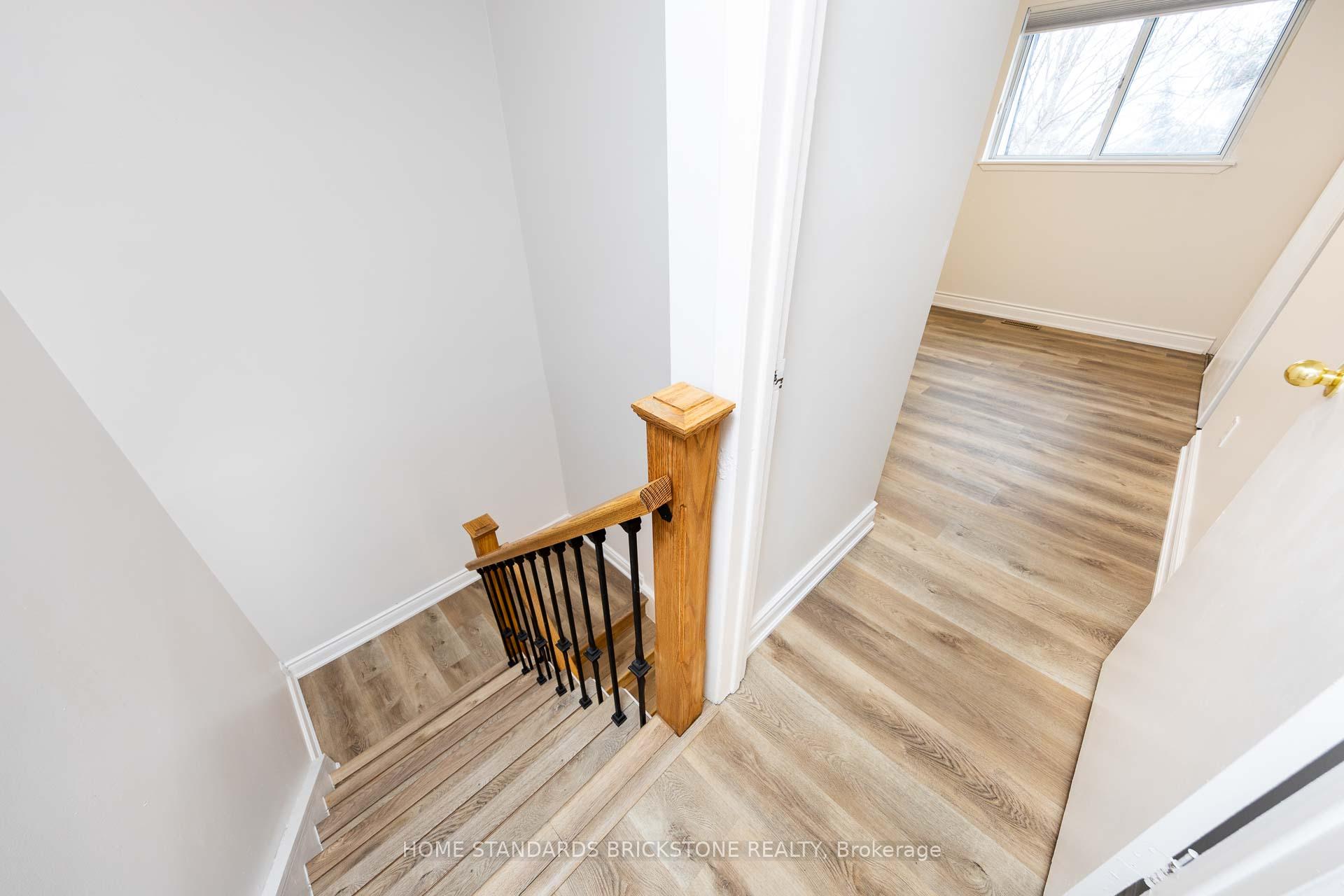 Photo 24 of Unit 34, 12 Poplar Crescent, Aurora, Aurora Highlands — HOMEH