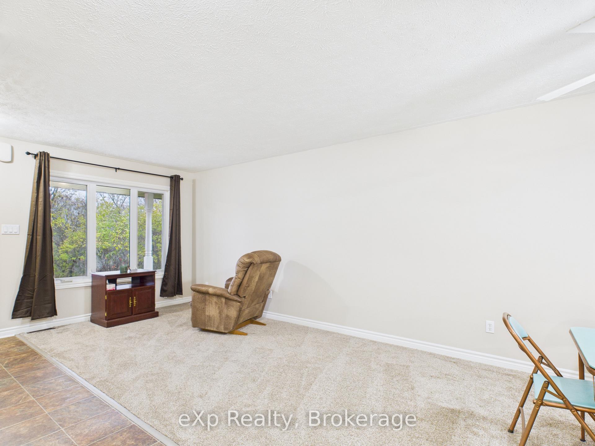 Photo 7 of Unit 9, 302 Park Street W, West Grey — HOMEH