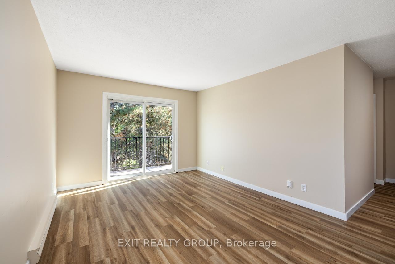 Photo 3 of Unit 401, 25 College Street E, Belleville, Belleville Ward — HOMEH