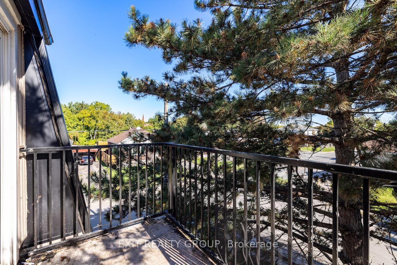 Photo 5 of Unit 401, 25 College Street E, Belleville, Belleville Ward — HOMEH