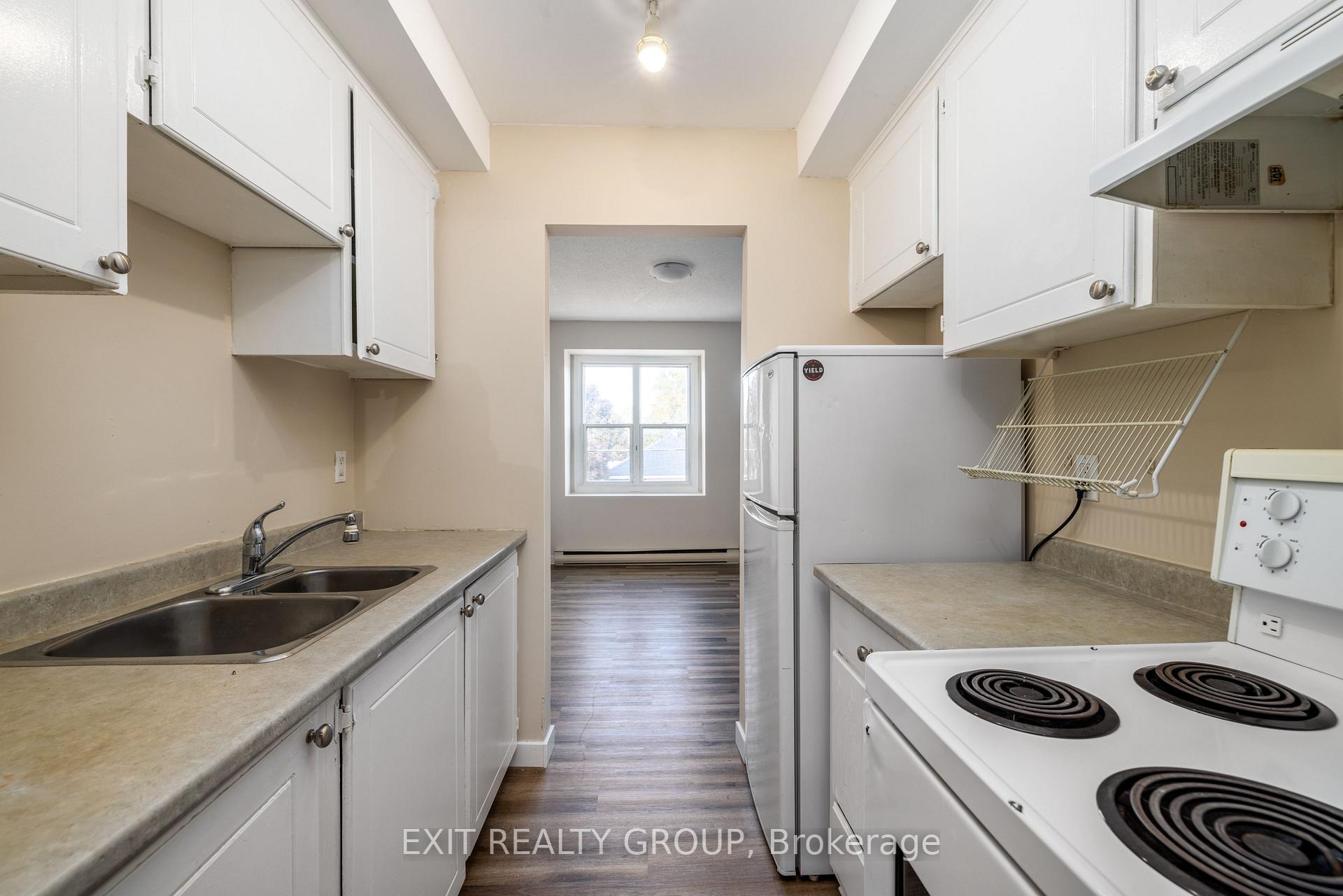 Photo 9 of Unit 401, 25 College Street E, Belleville, Belleville Ward — HOMEH
