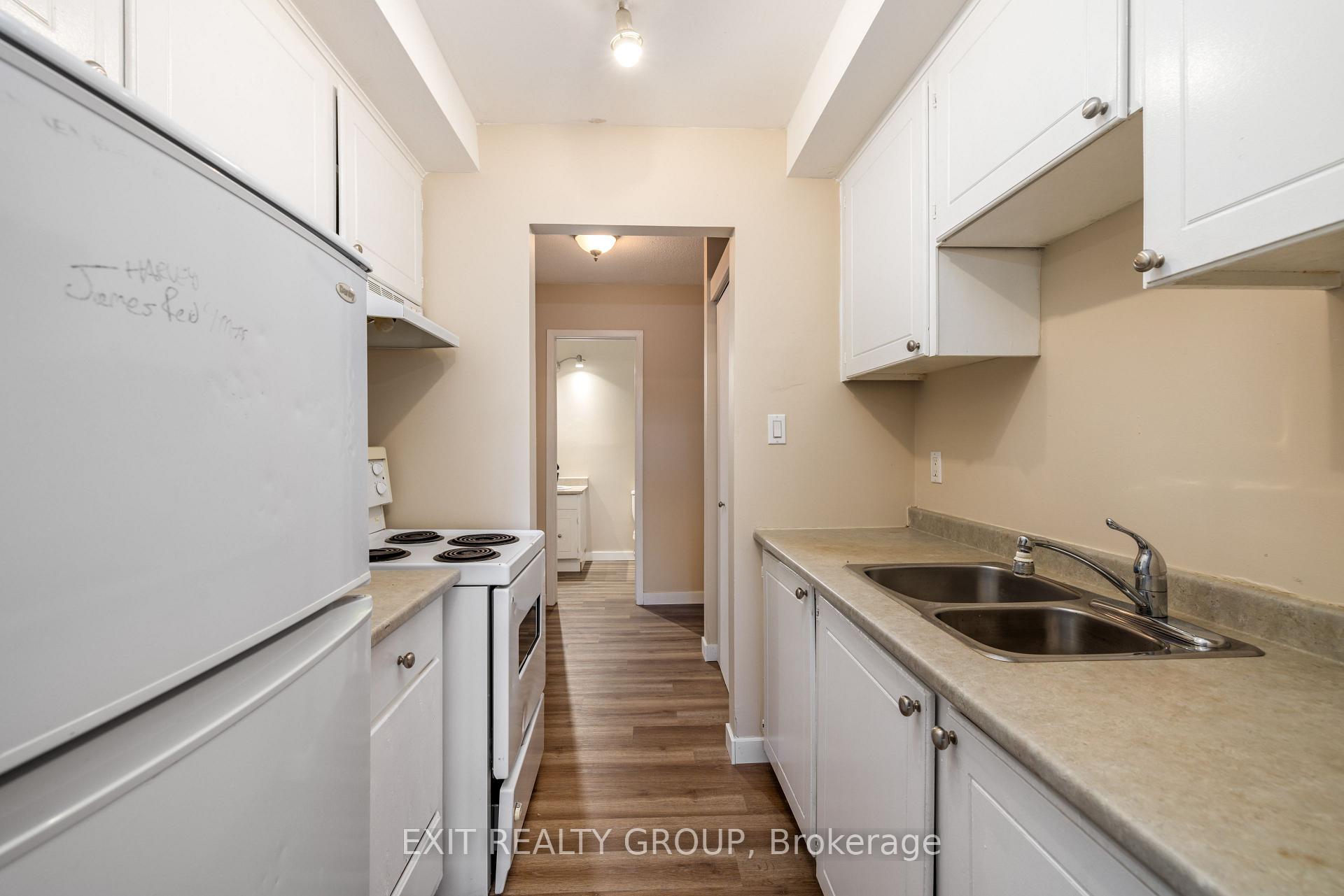 Photo 10 of Unit 401, 25 College Street E, Belleville, Belleville Ward — HOMEH