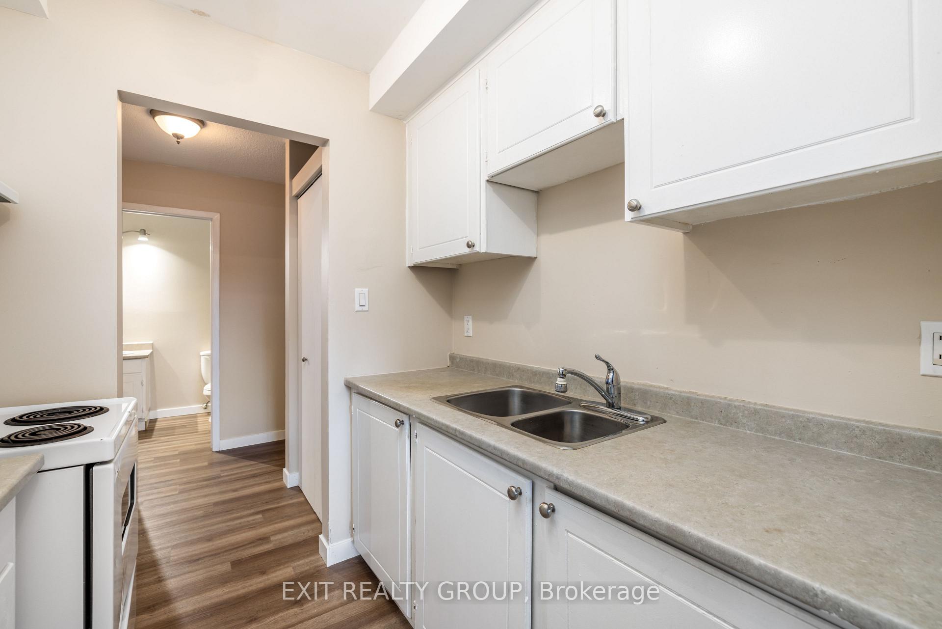 Photo 11 of Unit 401, 25 College Street E, Belleville, Belleville Ward — HOMEH