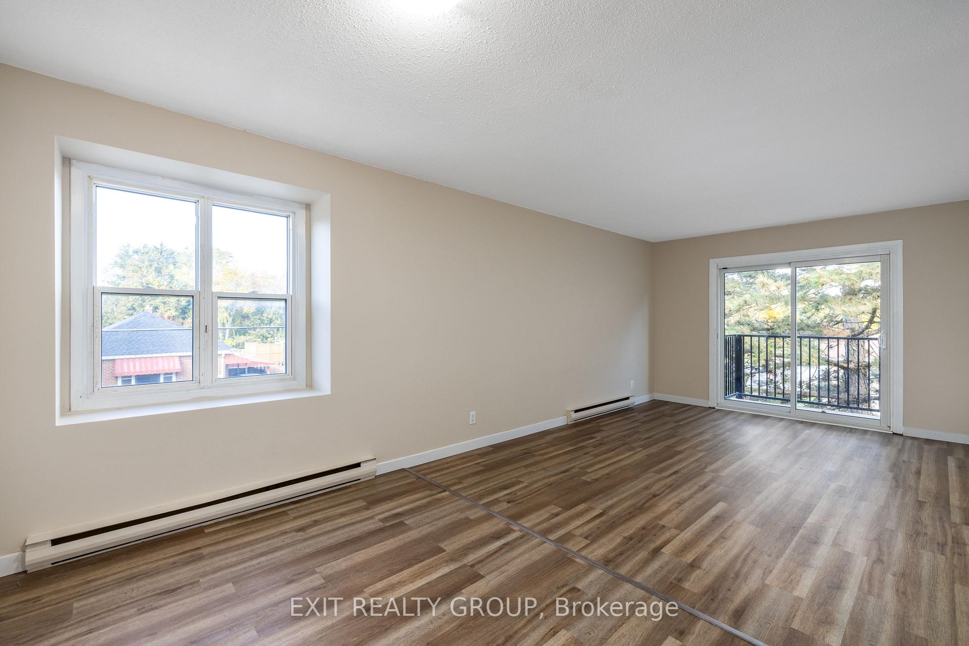 Photo 13 of Unit 401, 25 College Street E, Belleville, Belleville Ward — HOMEH