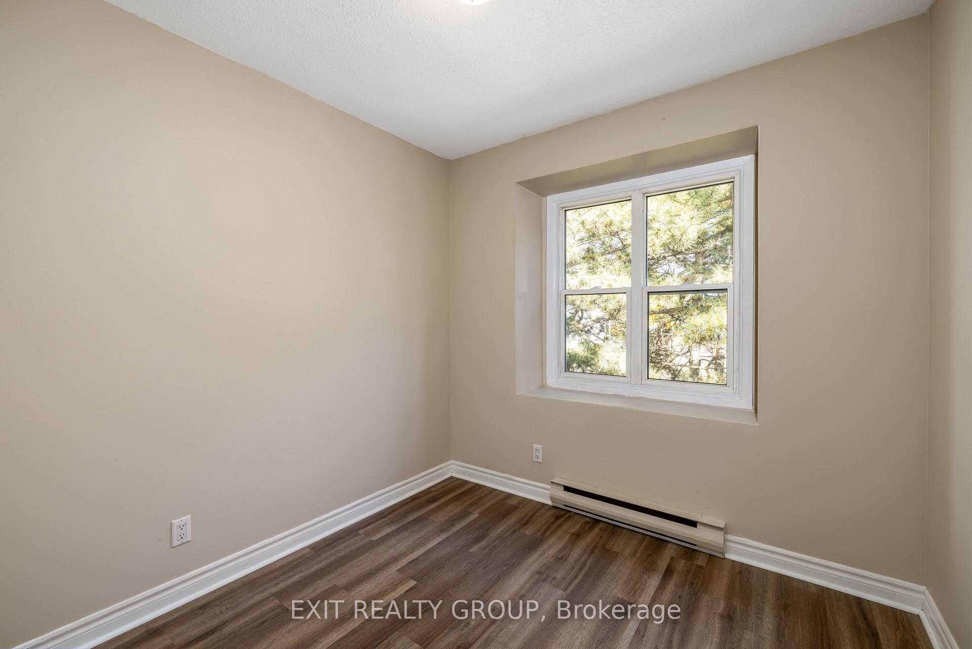 Photo 16 of Unit 401, 25 College Street E, Belleville, Belleville Ward — HOMEH