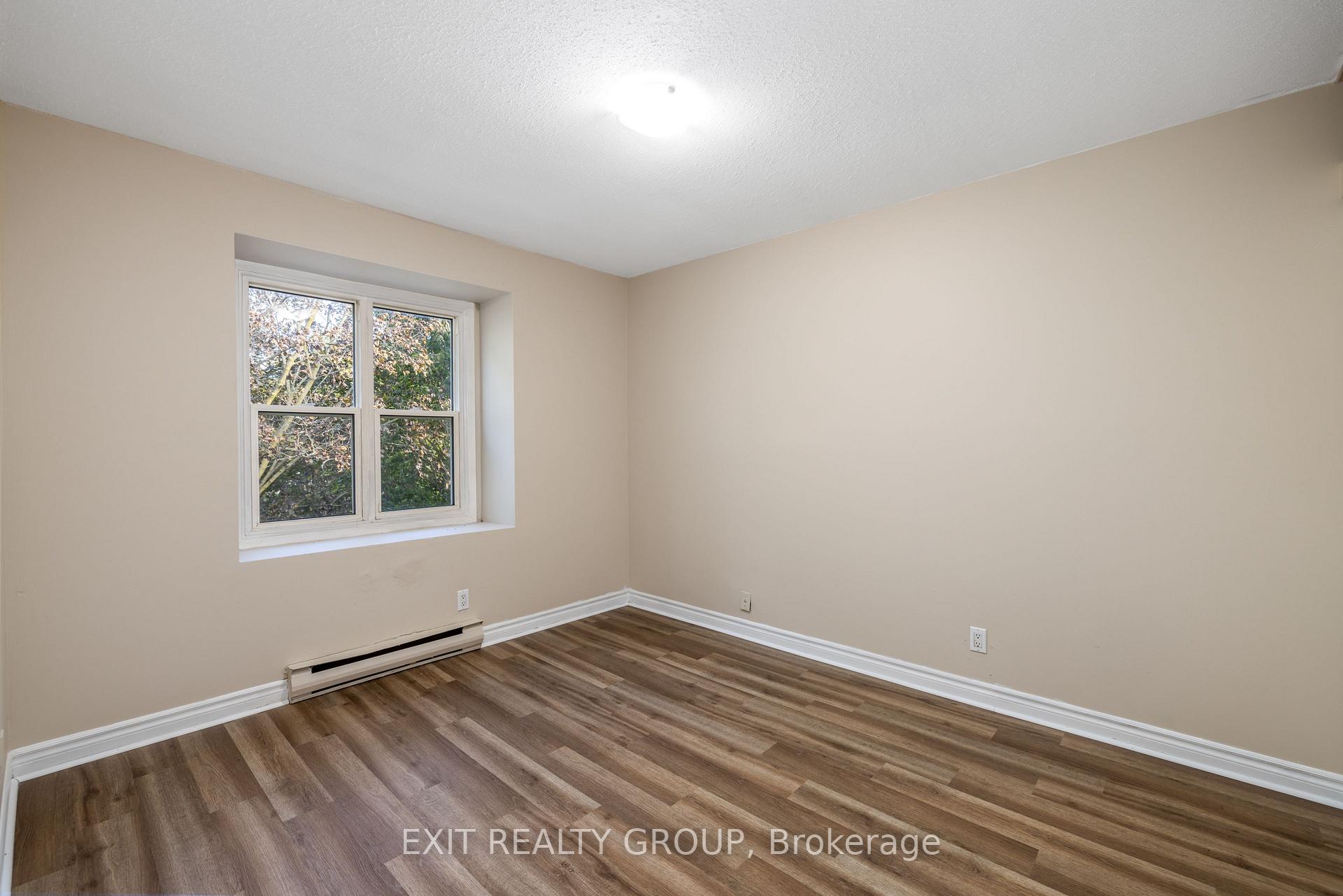 Photo 18 of Unit 401, 25 College Street E, Belleville, Belleville Ward — HOMEH