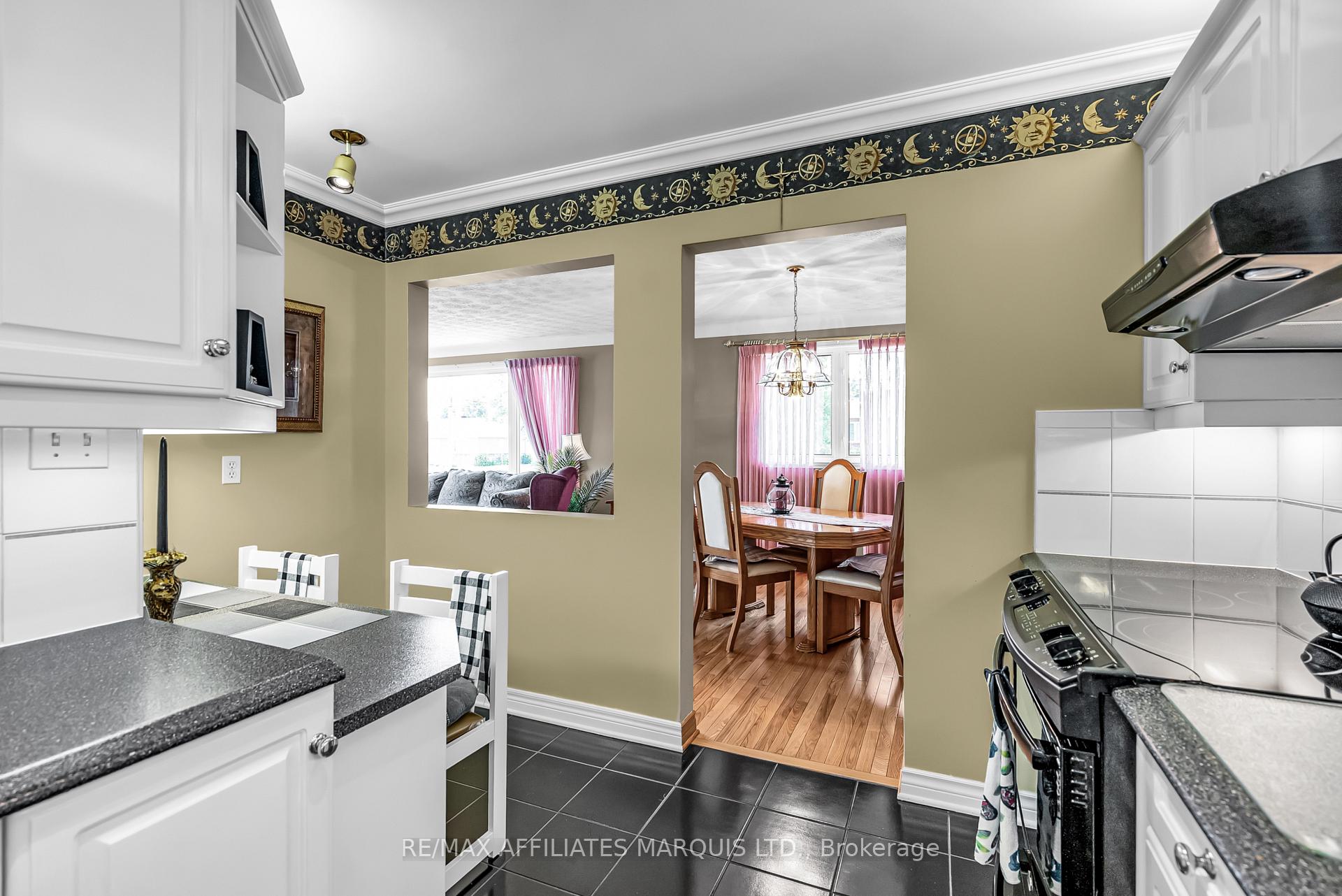 Photo 13 of 1413 Queen Street, Cornwall — HOMEH