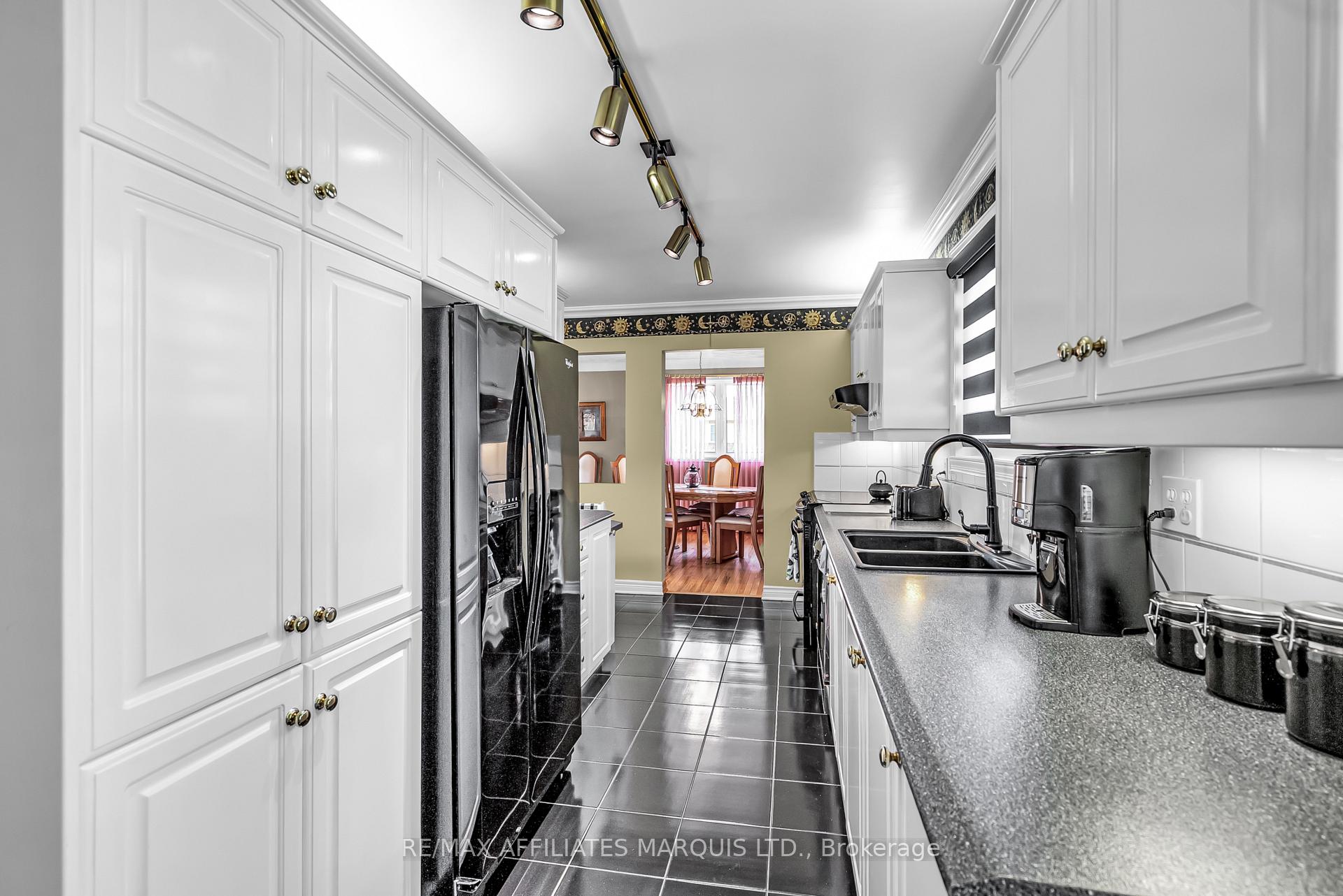 Photo 18 of 1413 Queen Street, Cornwall — HOMEH